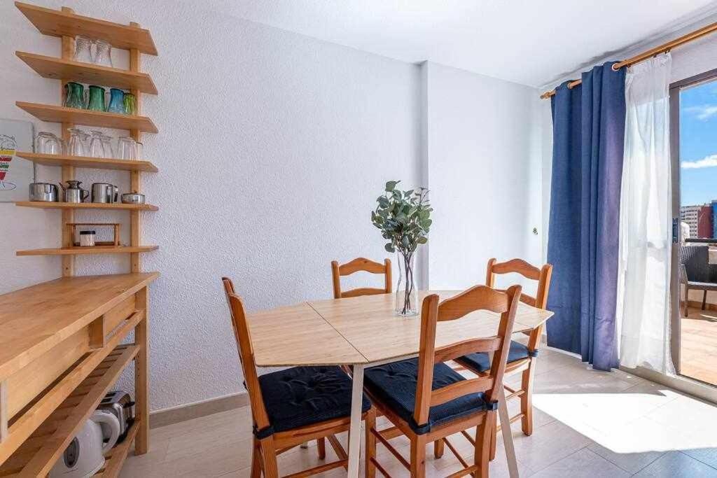 797 Hr - Pueblo Evita- Andalusian Apartment With Terrace. 贝纳尔马德纳 外观 照片