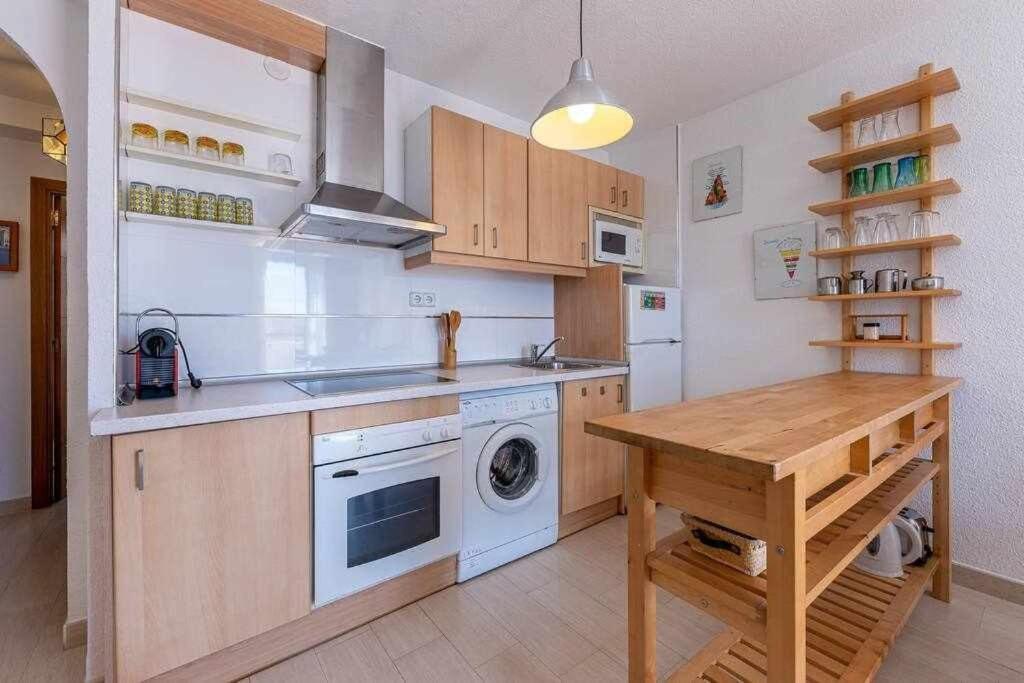 797 Hr - Pueblo Evita- Andalusian Apartment With Terrace. 贝纳尔马德纳 外观 照片