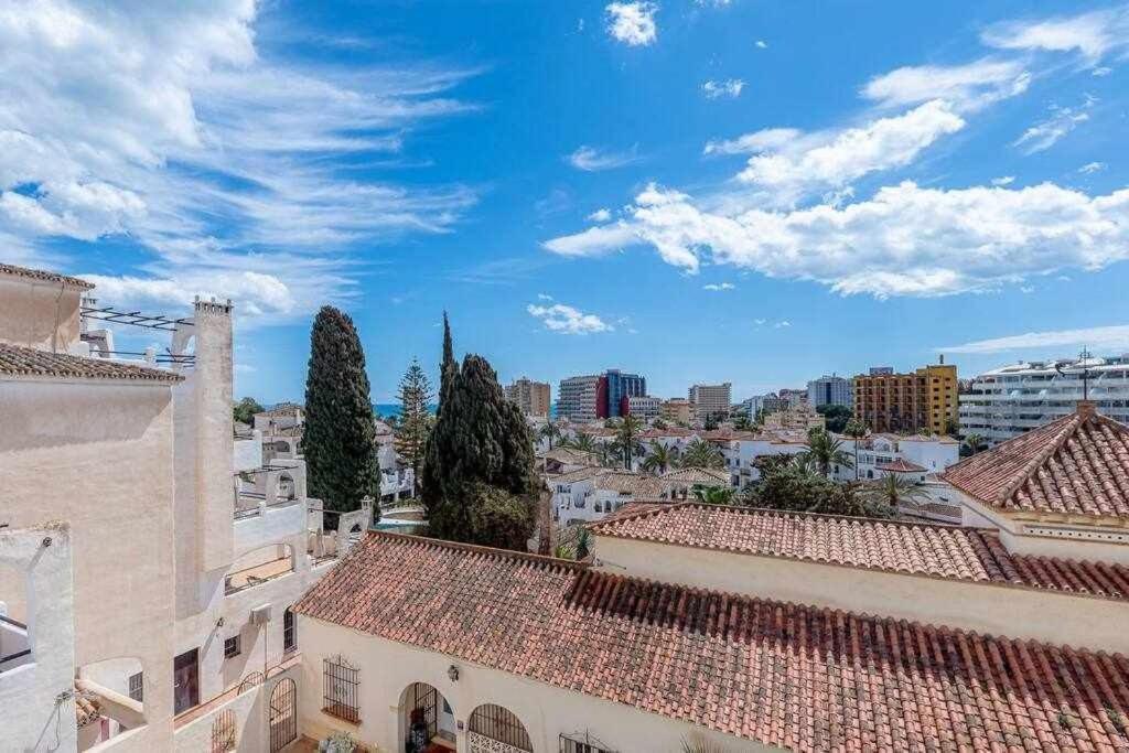 797 Hr - Pueblo Evita- Andalusian Apartment With Terrace. 贝纳尔马德纳 外观 照片
