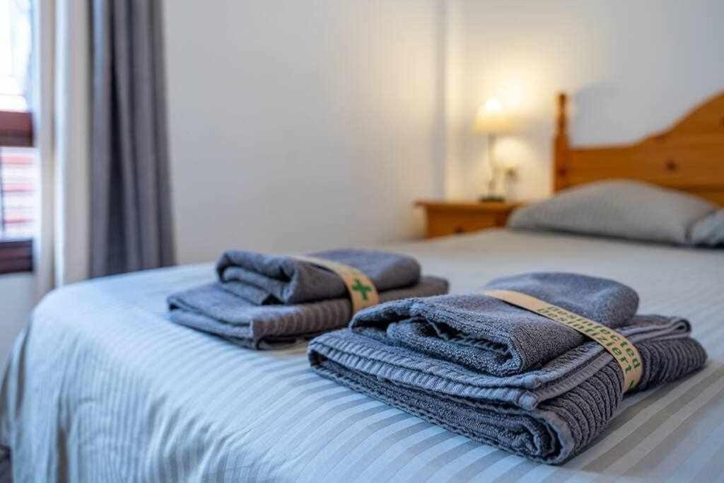 797 Hr - Pueblo Evita- Andalusian Apartment With Terrace. 贝纳尔马德纳 外观 照片